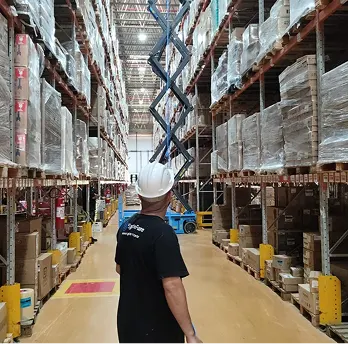 Equipe System Frame em infraestrutura e instalação