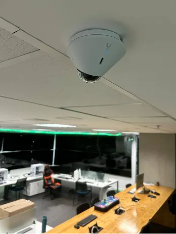 Equipe System Frame em infraestrutura e instalação