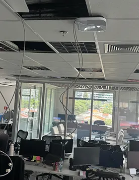 Equipe System Frame em infraestrutura e instalação